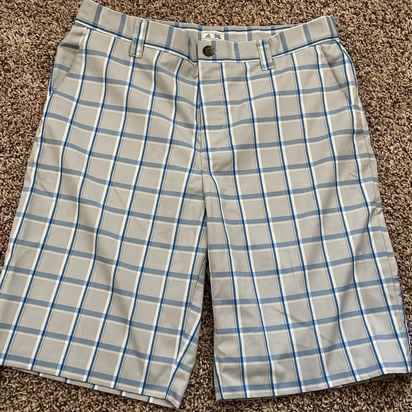 💥 Adidas Men's SZ:32 Blue & gray Plaid Shorts w Adidas logo 4 functional pockets - Picture 1 of 11
